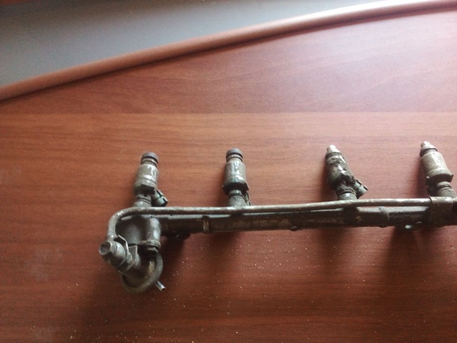 Форсунки на Тойота двиг 3s