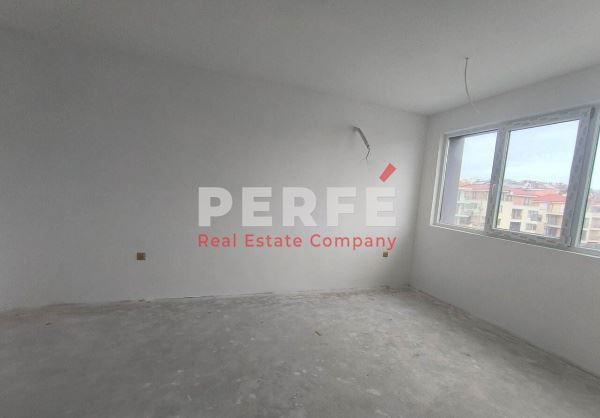 Продава се Тристаен апартамент в Созопол - 78 кв.м за 1242 €/кв.м - Снимка #3