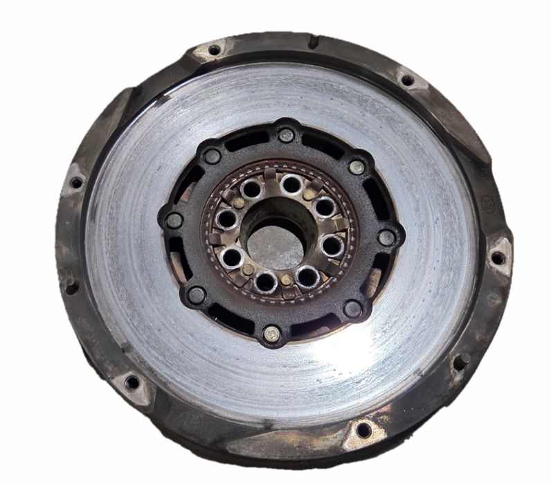 Оригинален демпферен маховик за  Toyota Rav 4 III 2.2  D-4D 136 / 150