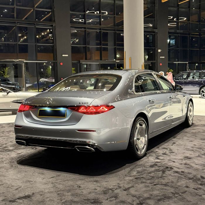 Mercedes-Maybach S 680 version 2027