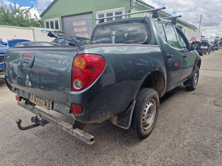 Dezmembram Mitsubishi L200 2007 4x4 2.5did