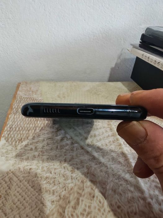 Samsung Galaxy S20 Ultra – 128GB / 12GB RAM Черен