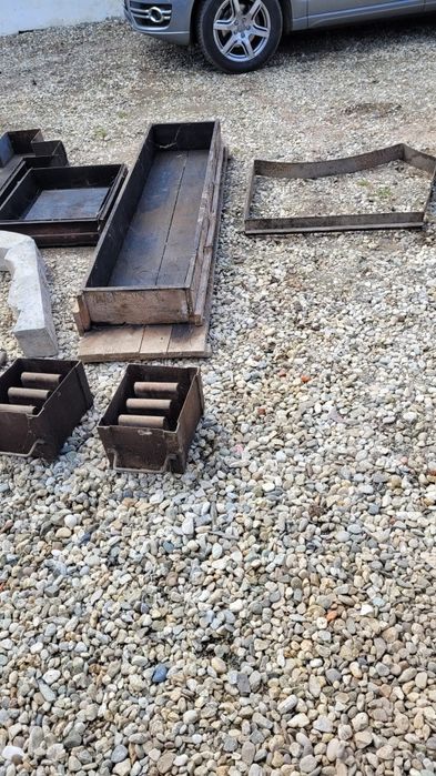 Cofraje confectionare monumente funerare