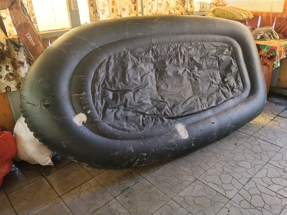 Продам лодку двухместную