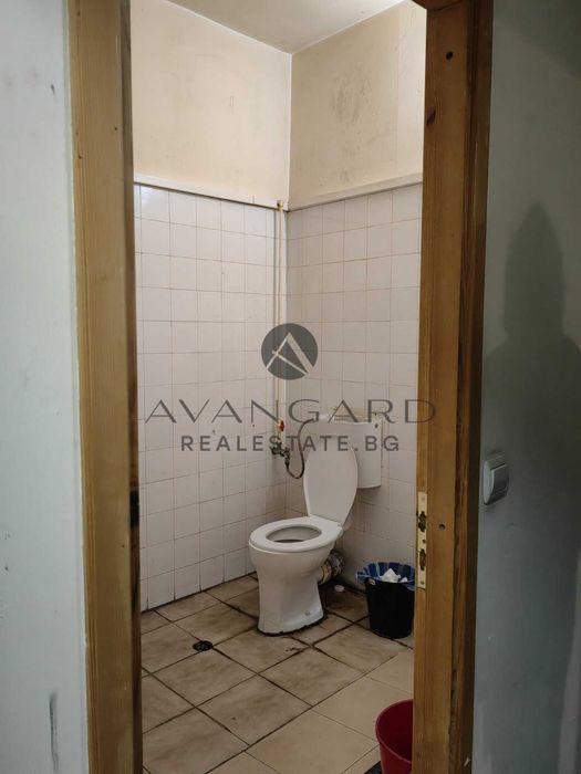 Продава се Магазин в Пловдив, Прослав - 208 кв.м за 650 €/кв.м - Снимка #6