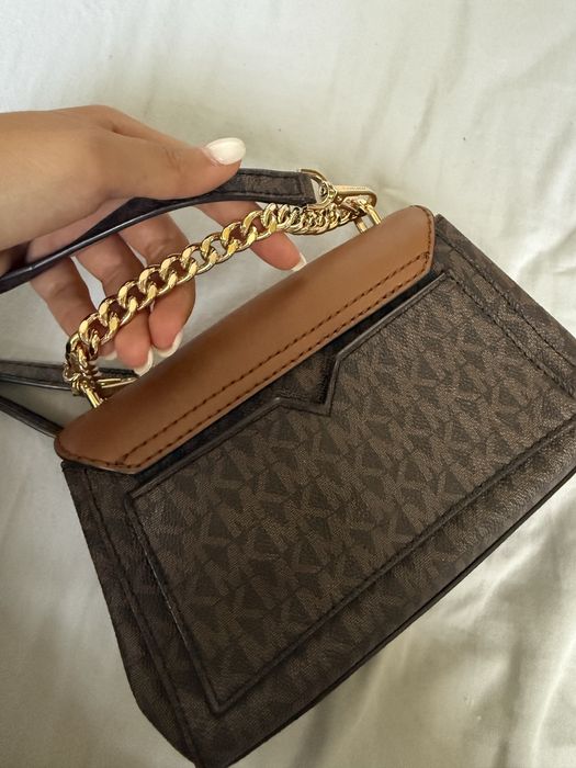 Нова Michael Kors малка чанта