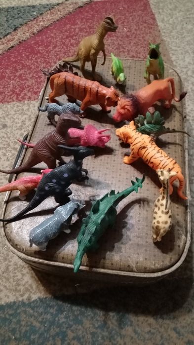 Продам детские игрушки