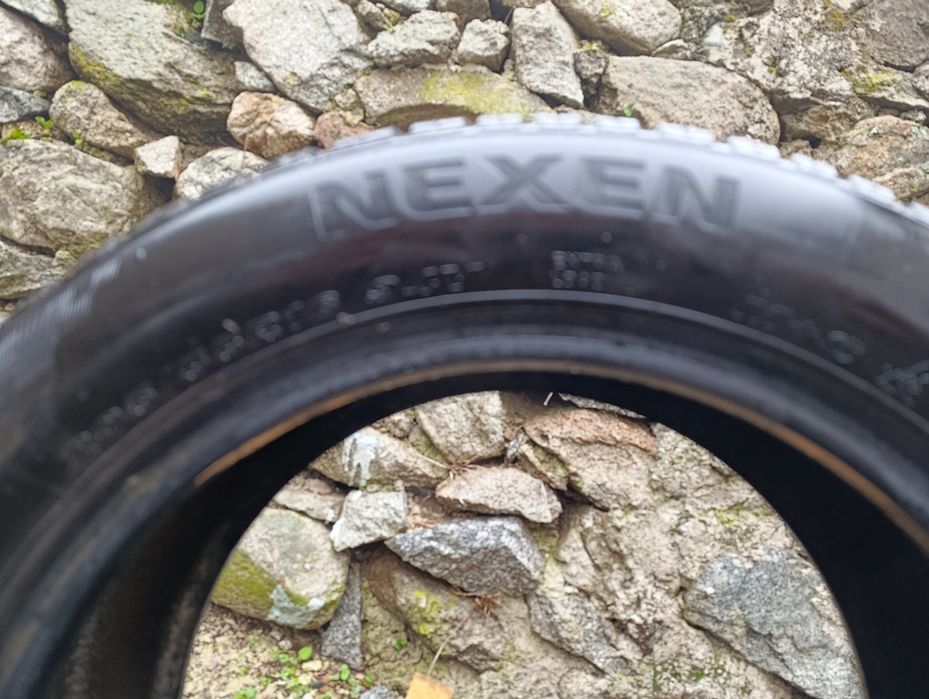 Зимни гуми 205/55/16 Nexen DOT1722 (6,5мм) протектор