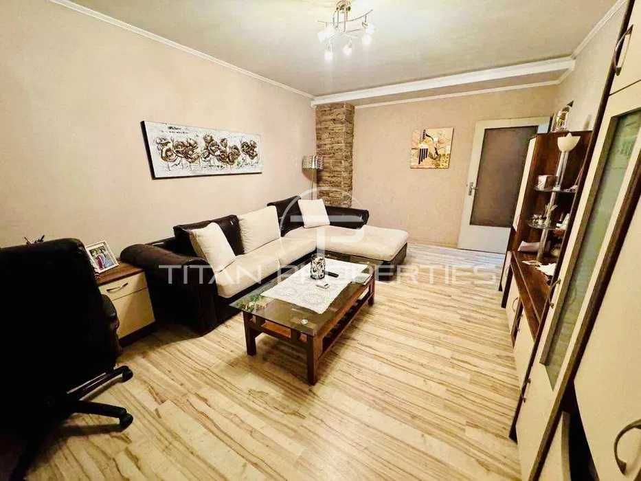 Продава се Тристаен апартамент в Пазарджик, Устрем - 69 кв.м за 1058 €/кв.м - Снимка #2