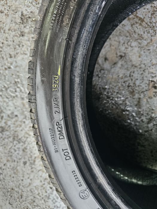245 40 18 m+s dunlop