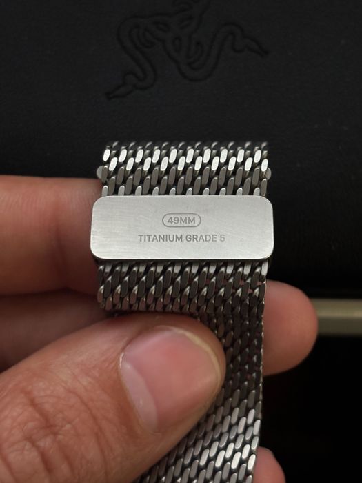 Bratara Apple Watch Milanese Loop Titan Marime M bratara Milanese Loop