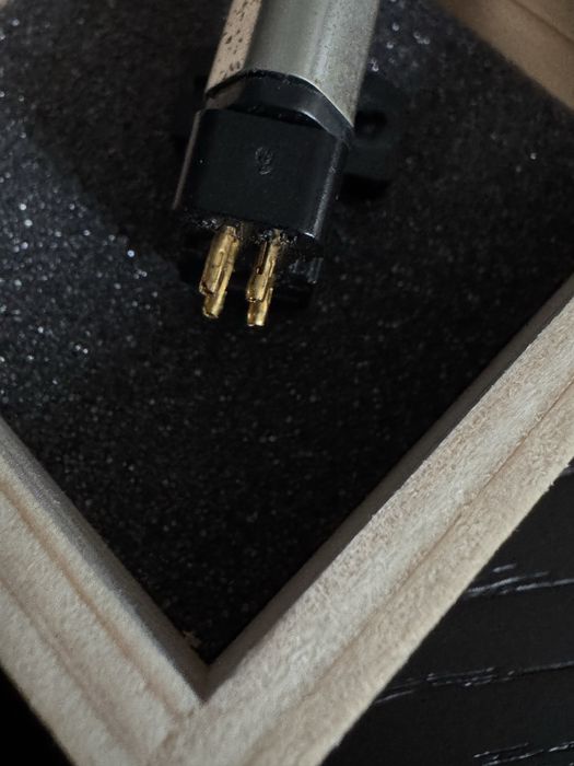 SHURE M92E HiFi cartridge /stylus grip color/red