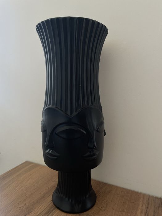 Керамическая ваза