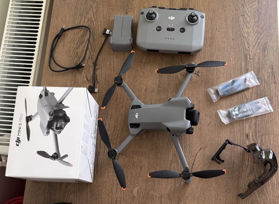 Drona DJI MINI 5 PRO impecabila
