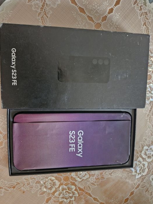 Продам самсунг S 23FE 8/256