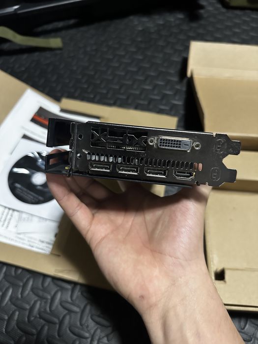 Vand videocard RADEON RX580 8GB GDDR5 256bit