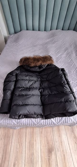 Продам зимннюю куртку