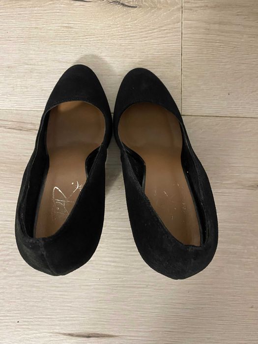 Pantofi din piele naturala