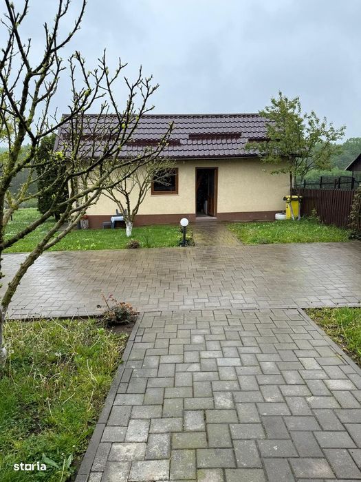 Hantesti, Suceava -Proprietate imobiliara in zona deosebit de frumoasa