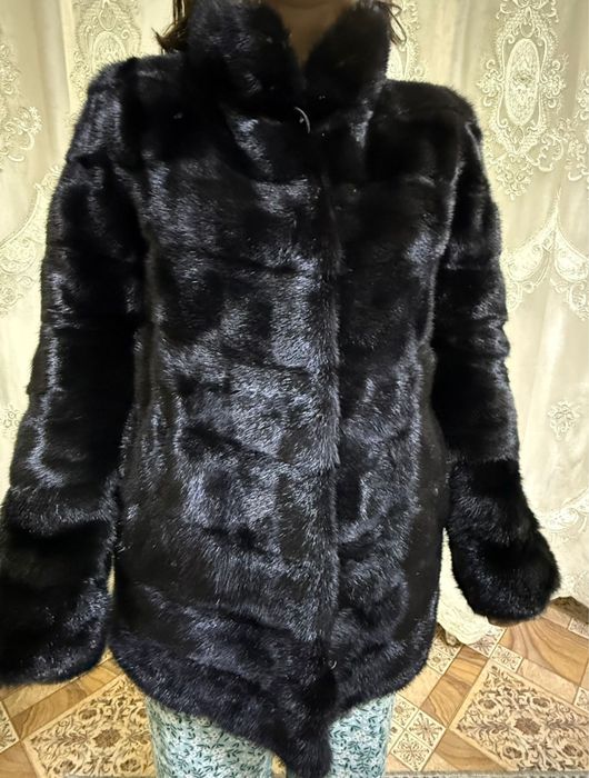 Продам норковую шубу