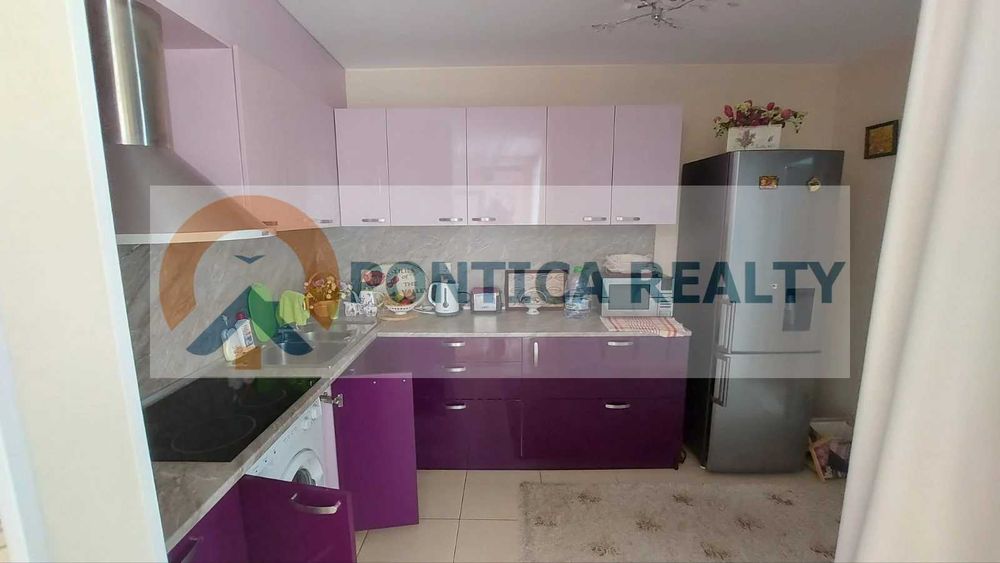 Тристаен апартамент в красив комплекс с ниска такса в Равда