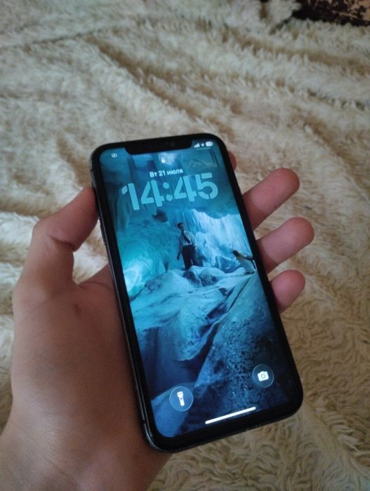 iPhone 11 64гб/72%