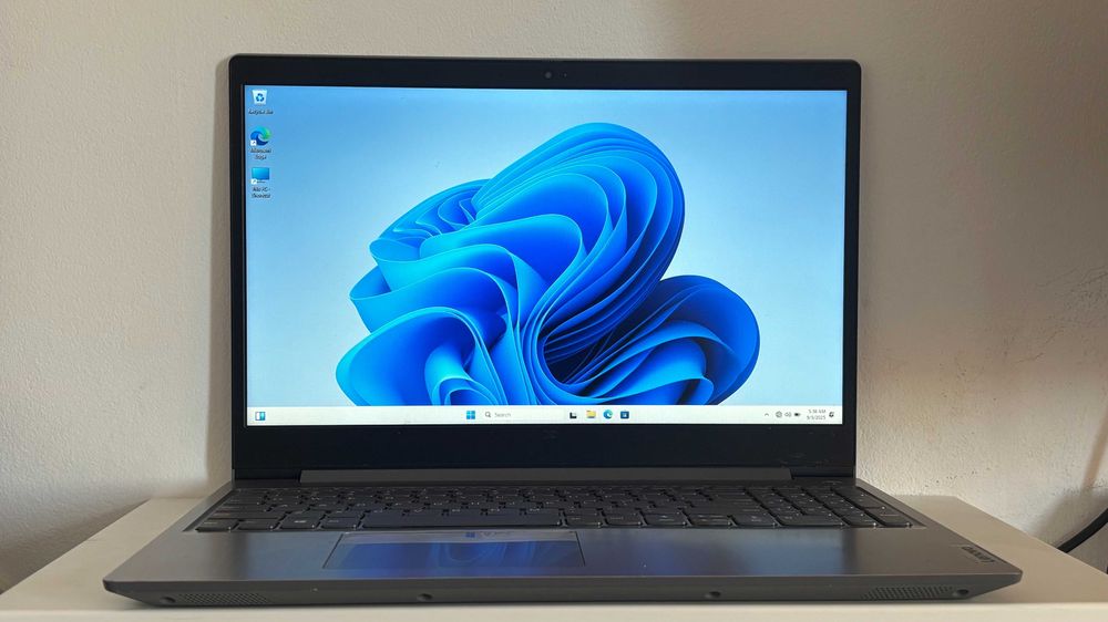 Laptop Lenovo IdeaPad 3 15ARE05, AMD Ryzen 7 4700U, 8 gb RAM, SSD