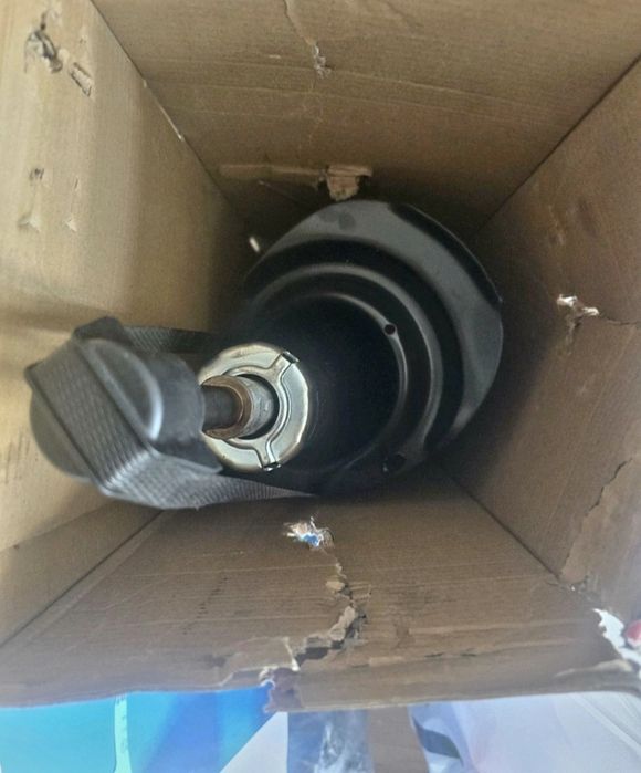 Продавам предни амортисьори