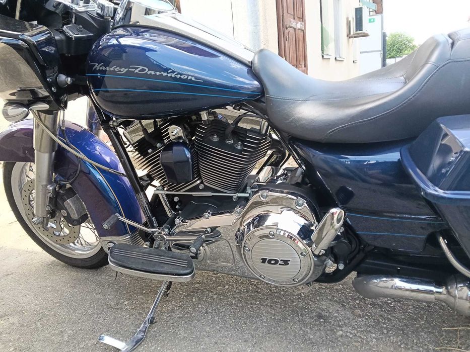 HARLEY DAVIDSON road glide flhtrx
