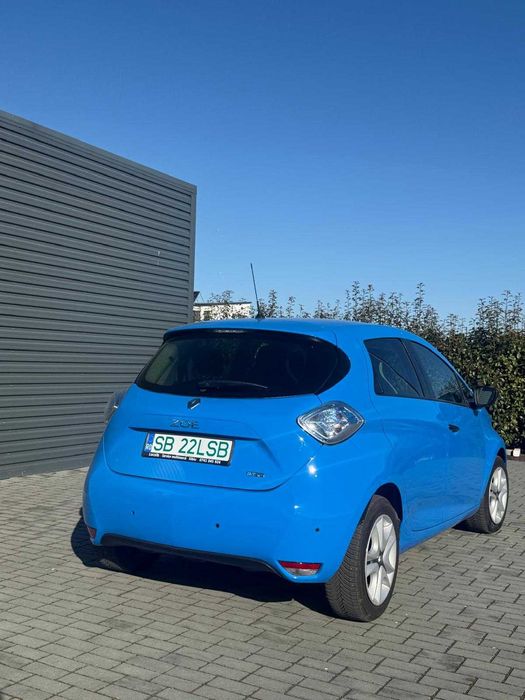 Vand Renault Zoe electric 41KW, an 2018, pret 9.900 euro TVA inclus