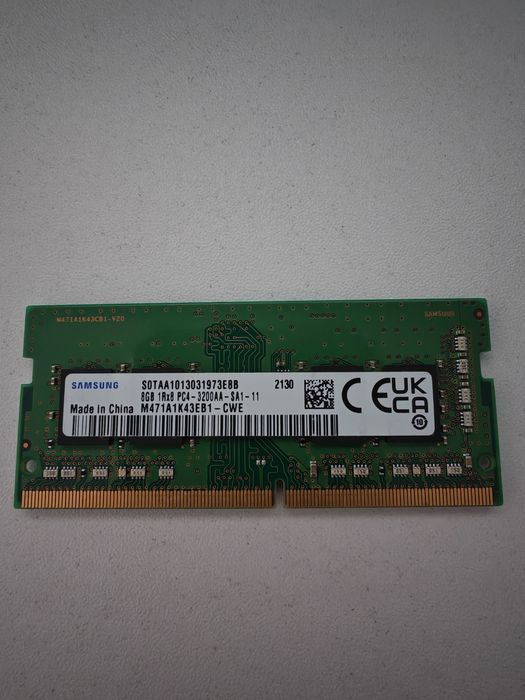 Vand 8gb ram de laptop Samsung