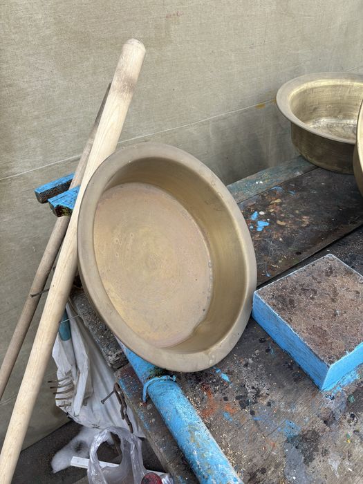 Продам медные тазы трех видов