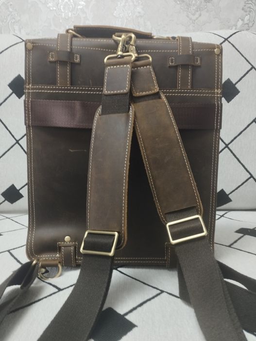 Продам новый рюкзак кожаный .