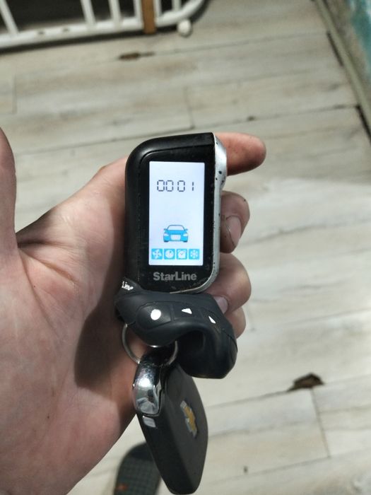 Продам бу брелок