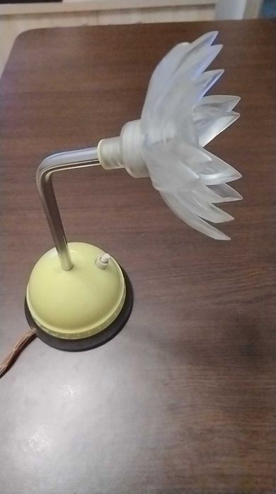 Veioză nufăr vintage anii '80 Bucuresti Sectorul 4 • OLX.ro