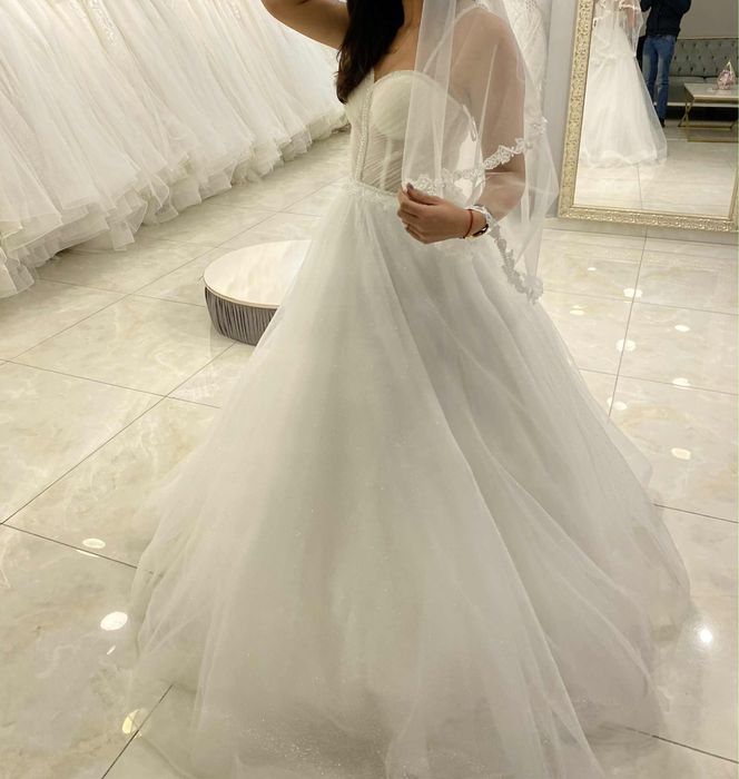 Булчинска рокля