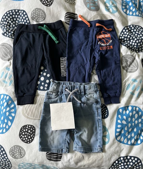 Lot haine de baieti de la 80-92 cm, se pot vinde pe bucati