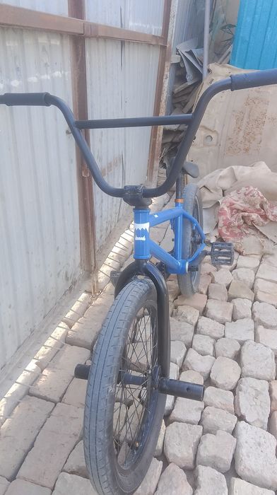 Продам бмх  срочно