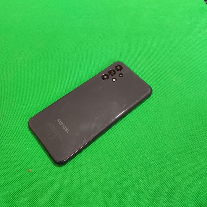 Samsung A13 sotiladi dastavka bor