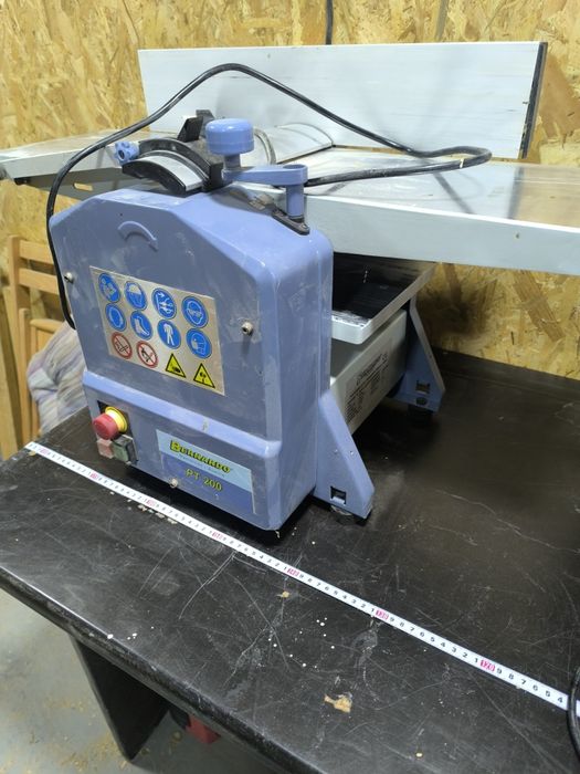 Абрихт-щрайхмус BERNARDO PT 200