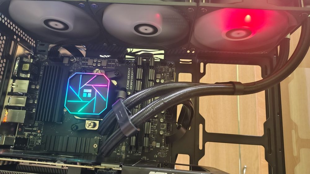 Încărcător cooler AIO cu defect