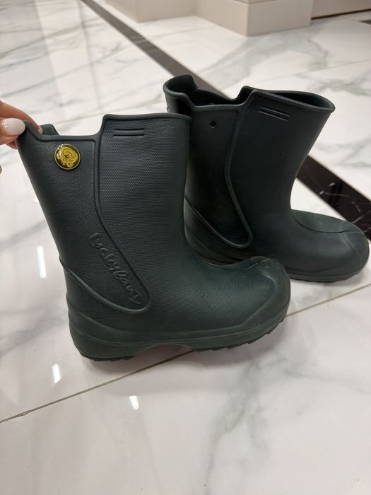 Продам обувь для мальчика