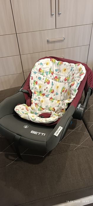 Продам автокресло