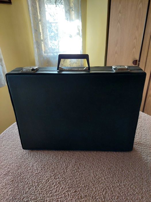 Дипломатическо куфарче Ретро