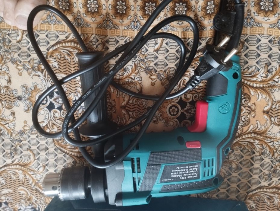 Продам Дрель ударная