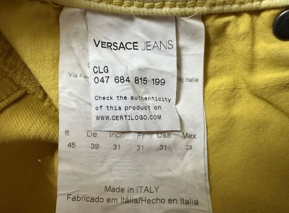 Blugi scurți Versace jeans couture originali.