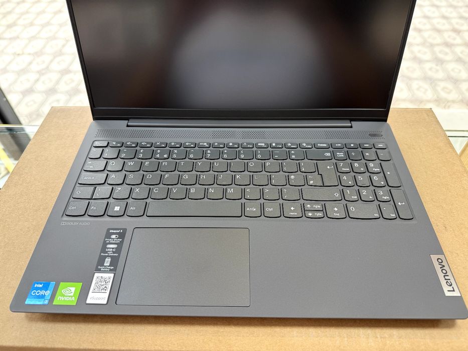 Ноутбук Lenova i3