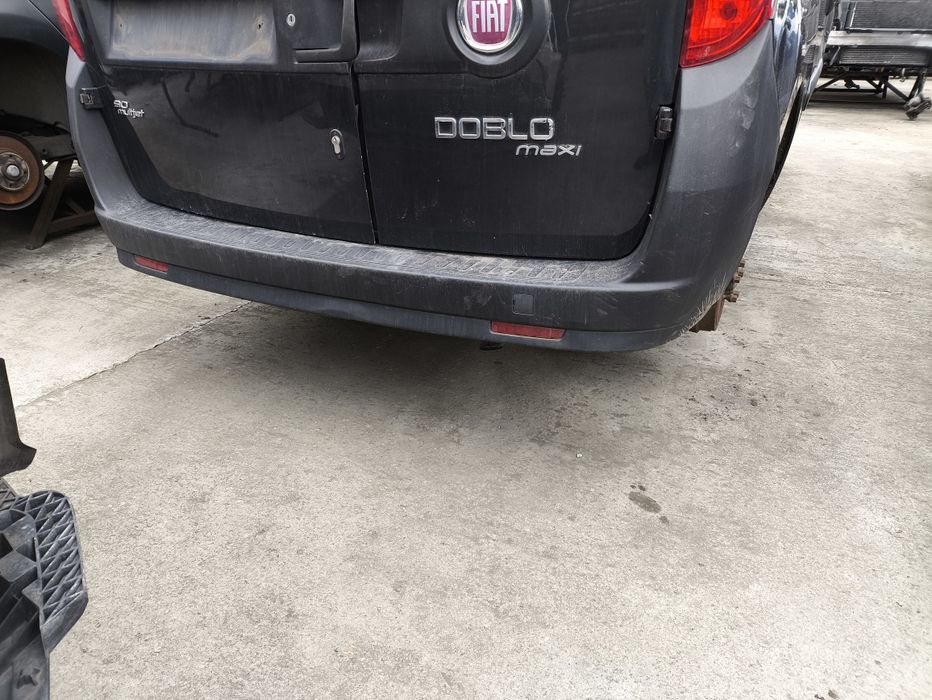 Задна броня за Fiat Doblo