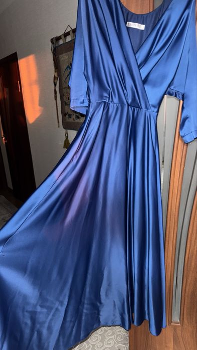 Темно-синие платье (СРОЧНО)