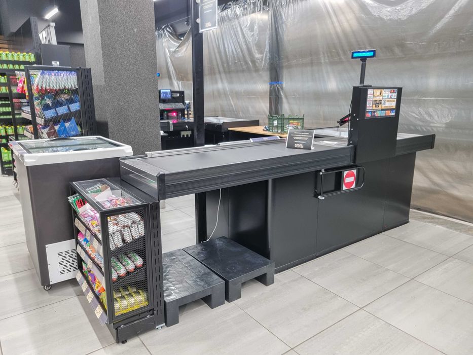 Кассовые столы для магазинов, кассовый бокс